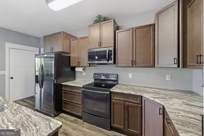 915 Sillycook Trail, Clarkesville, GA 30523 - Photo 11