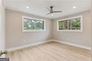 147 Greenwood St, Jesup, GA 31545 - Photo 15