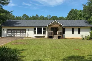 904 Sunset Dr, Locust Grove, GA 30248 - Photo 1