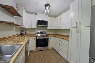 61 Bradley St, Blue Ridge, GA 30513 - Photo 3