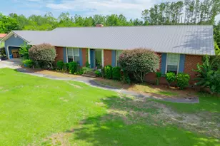 182 Myra St, Alma, GA 31510 - Photo 1