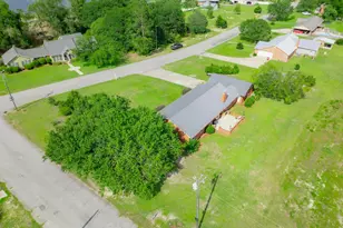 182 Myra St, Alma, GA 31510 - Photo 33