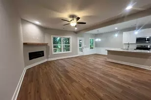 296 Stonington Dr, Mount Airy, GA 30563 - Photo 13