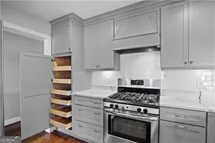 105 Spruell Springs Rd, Atlanta, GA 30342 - Photo 11