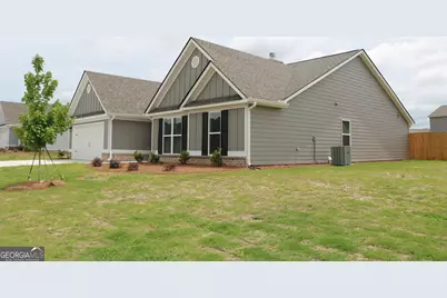 242 Champions Lane, Winder, GA 30680 - Photo 3