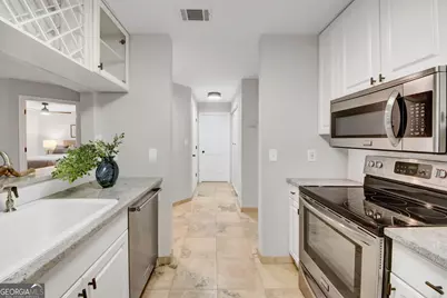 3655 Habersham Road NE #B141, Atlanta, GA 30305 - Photo 3