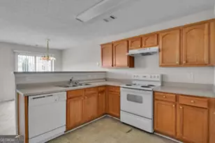 7243 April Ct, Morrow, GA 30260 - Photo 7