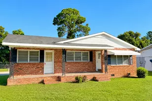2021 Tebeau St, Waycross, GA 31501 - Photo 1