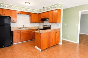 2021 Tebeau St, Waycross, GA 31501 - Photo 5