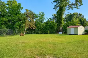 2021 Tebeau St, Waycross, GA 31501 - Photo 19