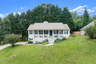 136 Mountain Overlook Dr, Cleveland, GA 30528 - Photo 3