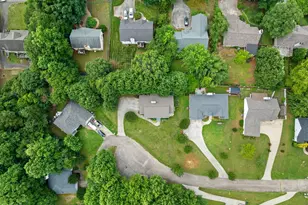 136 Mountain Overlook Dr, Cleveland, GA 30528 - Photo 5