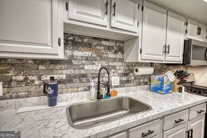 6851 Roswell Rd Apt C 8 #APT C 8, Sandy Springs, GA 30328 - Photo 17