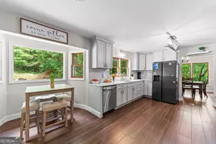 262 Patrick Ln, Helen, GA 30545 - Photo 11