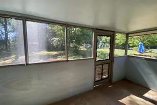 205 Auburn Ave, Washington, GA 30673 - Photo 9