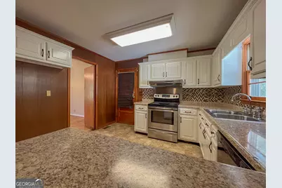 307 Brookdale Drive, Dublin, GA 31021 - Photo 7