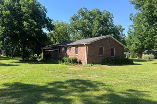 411 N Omega St, Dexter, GA 31019 - Photo 11