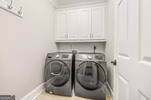 1406 Lull Water Ct, Hoschton, GA 30548 - Photo 31