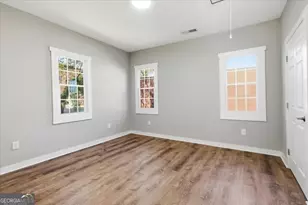 2955 E Point St, East Point, GA 30344 - Photo 23