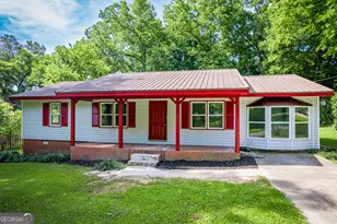 214 Oakridge Dr, Byron, GA 31008 - Photo 3