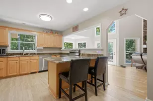142 Armor Ct, Ellijay, GA 30540 - Photo 5
