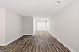 310 Flagstone Dr SW, Atlanta, GA 30331 - Photo 5