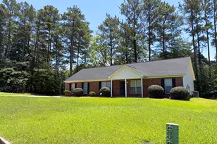 950 Foxworthy Ln, Riverdale, GA 30296 - Photo 3