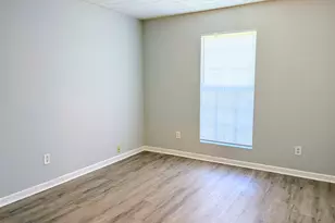 950 Foxworthy Ln, Riverdale, GA 30296 - Photo 9