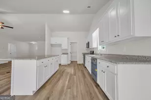 332 Elizabeth Ct, Colbert, GA 30628 - Photo 15