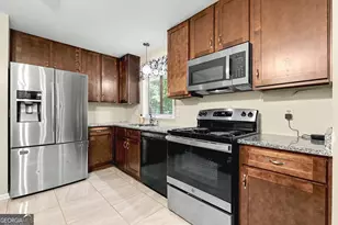 77 Crystal River Dr, Riverdale, GA 30274 - Photo 7