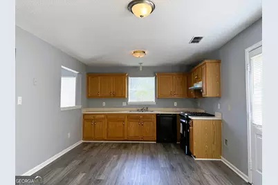 5684 Eagles Feather Lane, Riverdale, GA 30274 - Photo 11