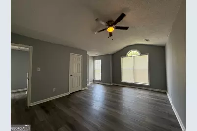 5684 Eagles Feather Lane, Riverdale, GA 30274 - Photo 23