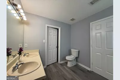 5684 Eagles Feather Lane, Riverdale, GA 30274 - Photo 29
