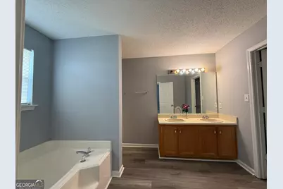 5684 Eagles Feather Lane, Riverdale, GA 30274 - Photo 25