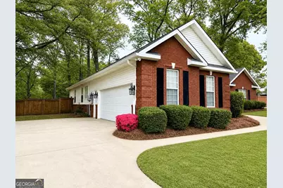 222 Santa Fe Trail, Warner Robins, GA 31088 - Photo 3