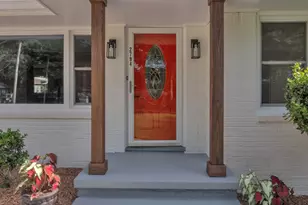 2794 Long Way, Decatur, GA 30032 - Photo 5