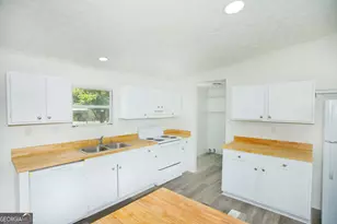 393 Tucker Rd, Lizella, GA 31052 - Photo 13