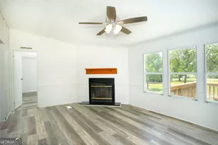 393 Tucker Rd, Lizella, GA 31052 - Photo 11