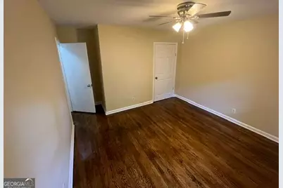 2086 Evergreen Lane NW, Atlanta, GA 30318 - Photo 5