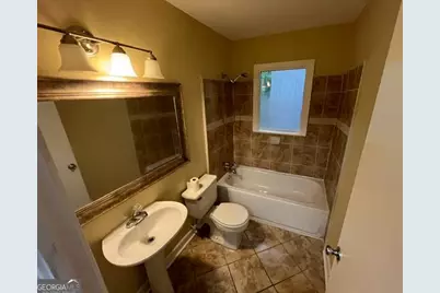 2086 Evergreen Lane NW, Atlanta, GA 30318 - Photo 9