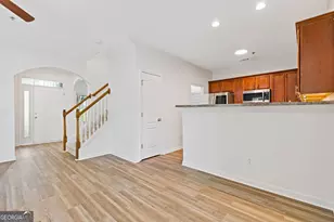 126 Wellbrook Ct NE, Conyers, GA 30012 - Photo 9