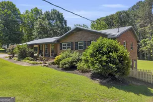 101 W Hendricks St, Bowman, GA 30624 - Photo 37