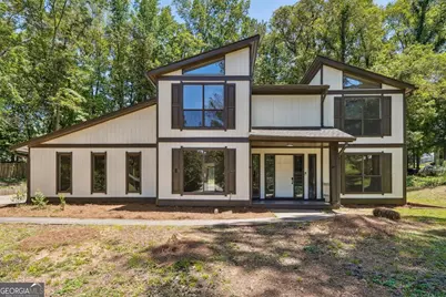 5249 Golf Valley Way, Stone Mountain, GA 30088 - Photo 1