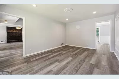 5249 Golf Valley Way, Stone Mountain, GA 30088 - Photo 37
