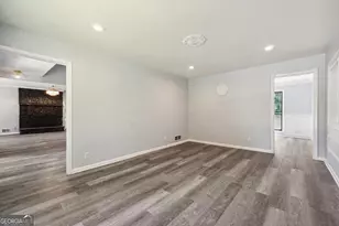 5249 Golf Valley Way, Stone Mountain, GA 30088 - Photo 37