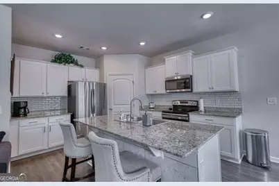 5164 Barberry Avenue, Oakwood, GA 30566 - Photo 9