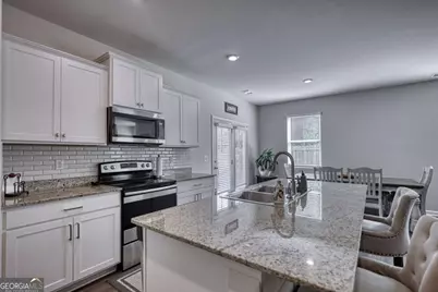 5164 Barberry Avenue, Oakwood, GA 30566 - Photo 11