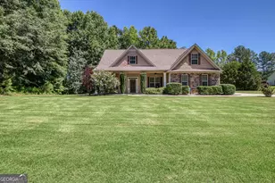 374 Austin Storey Cir, Newnan, GA 30263 - Photo 1