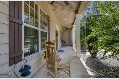 374 Austin Storey Circle, Newnan, GA 30263 - Photo 7