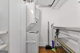 70 Sheridan Dr NE, Atlanta, GA 30305 - Photo 29